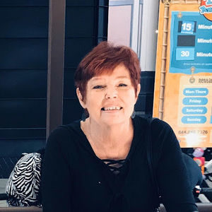 Meet your Posher, Lynne